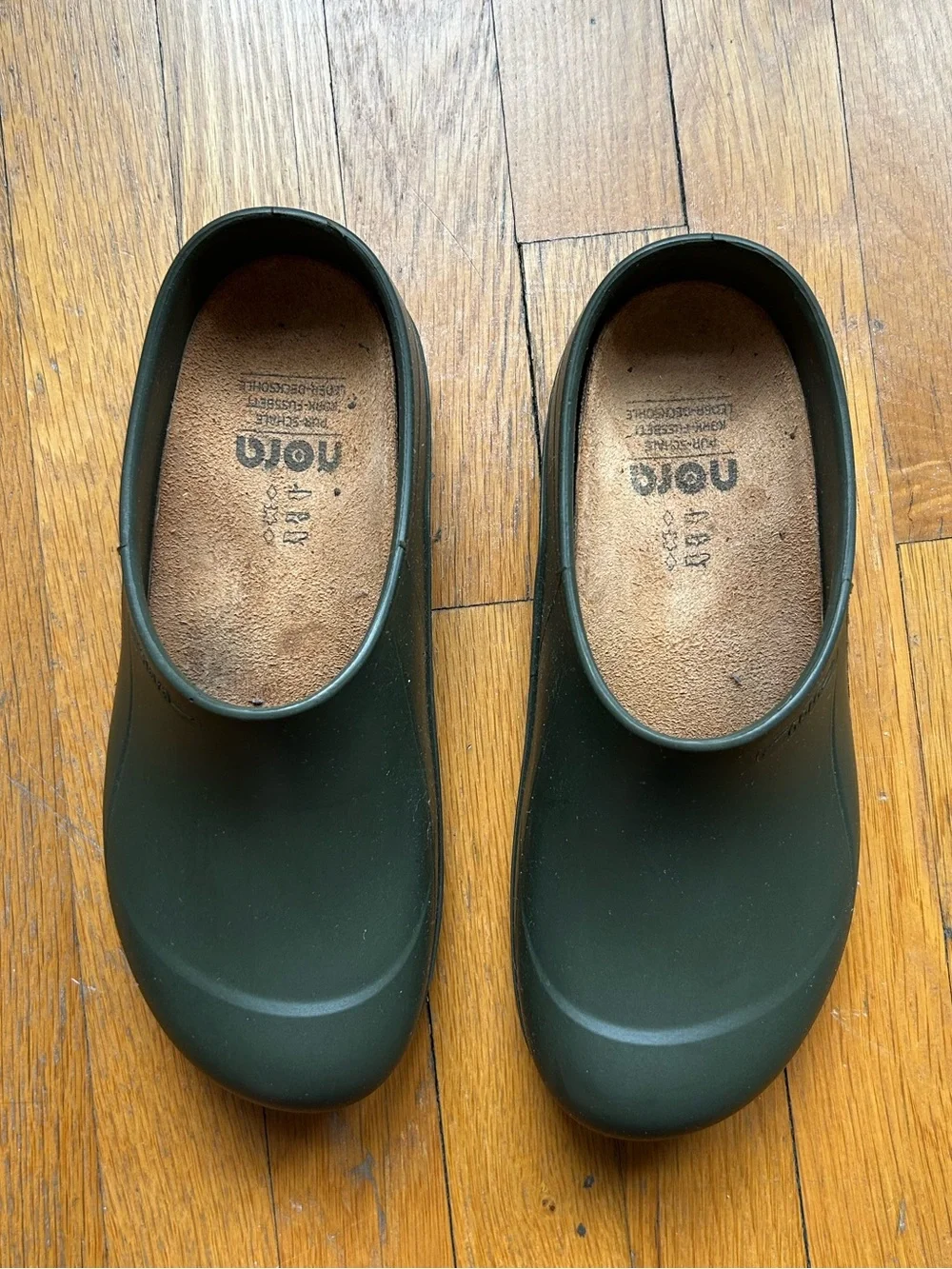 Nora gardening clogs - Picture 2 of 3
